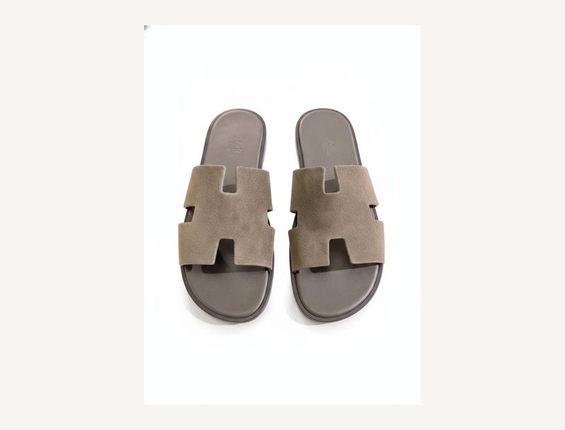 HERMÈS Hermes Izmir — Khaki, 43