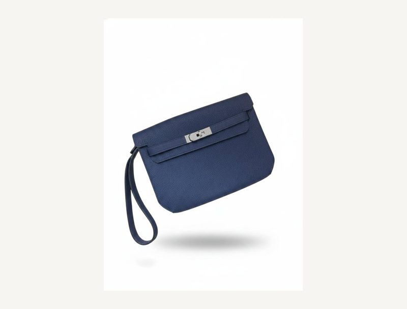 HERMÈS Hermes Depeche Blue Togo — Blue