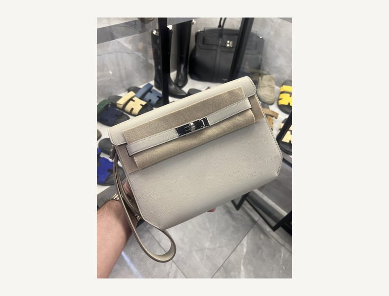 HERMÈS Beton depeche — Beton