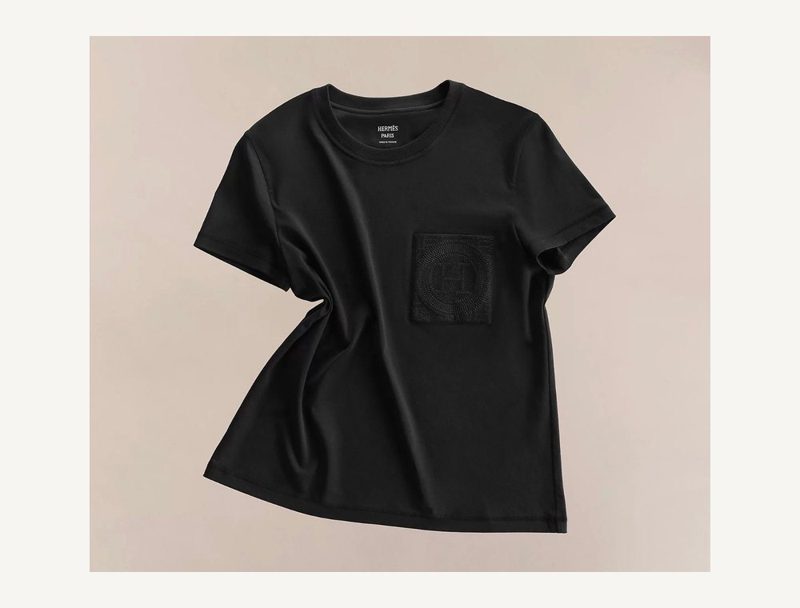 HERMÈS Hermes T Shirt (consignment) — Black, 42