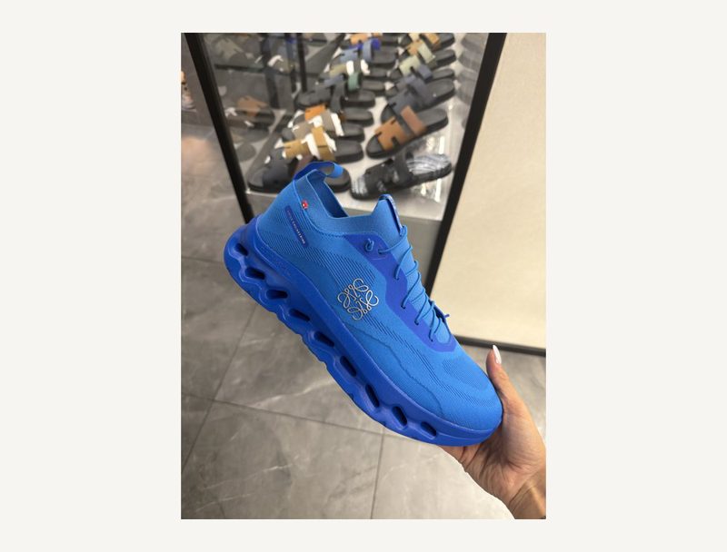 LOEWE Loewe On Running Sneaker — Blue, 46